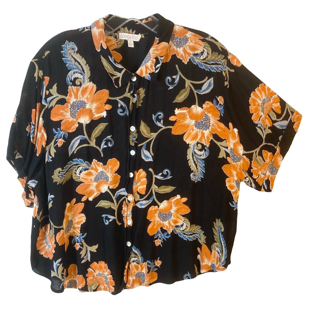 NWOT PATRONS OF PEACE Top M Floral Pearl-Button-Up Short-Sleeve Crinkle Multi